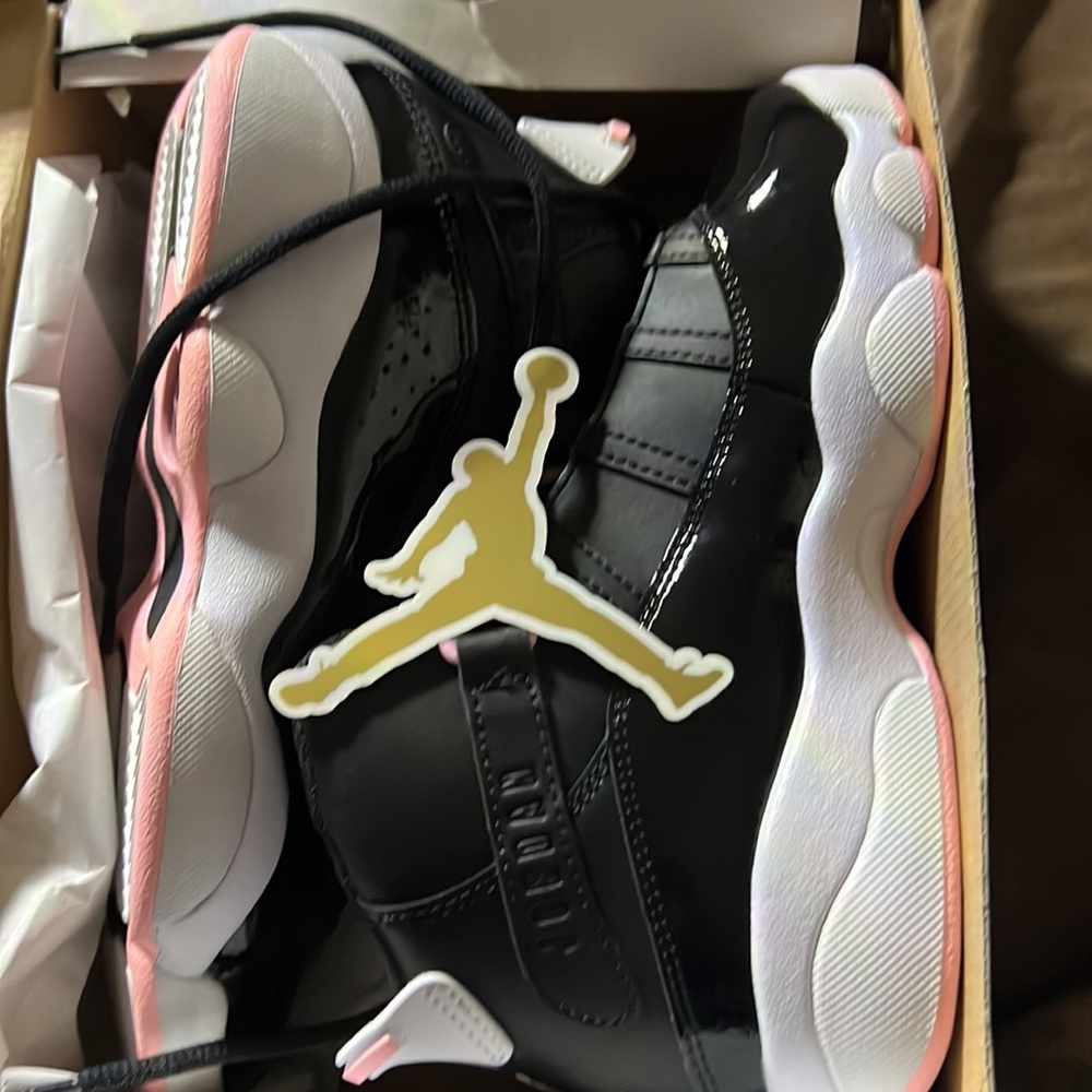 Nike Rings Girl size 3y